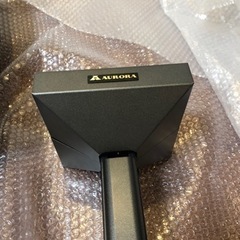 ハイビジョン液晶テレビ三菱&天吊りハンガーの画像