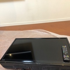 ハイビジョン液晶テレビ三菱&天吊りハンガーの画像