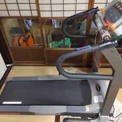 (値下げ)ランニングマシーン ヘルスジョガーHJ8628　(中古)