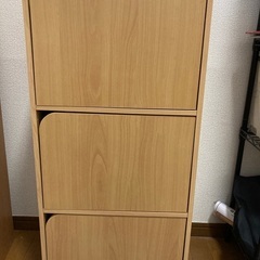 扉付き3段カラーボックス