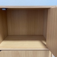 扉付き3段カラーボックスの画像