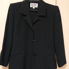 ［お話決まりました］ナチュラルビューティー　ブラックスーツMサイズ