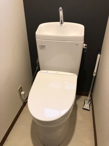 TOTO ウォシュレットトイレ