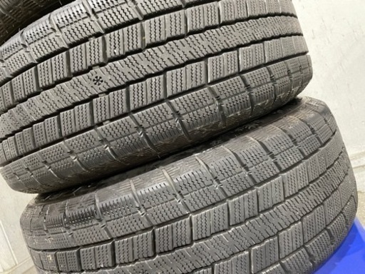 215/50R17 7.5J 6穴 アルミホイール ＋スタッドレス付き ハイエース、キャラバン、ランクル、ハイラックス