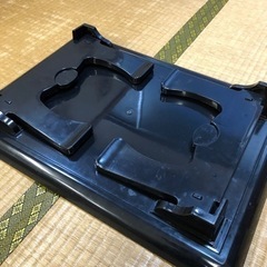 脚付きのお膳　大、小の画像