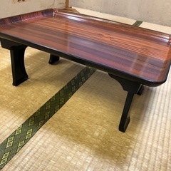 脚付きのお膳　大、小の画像