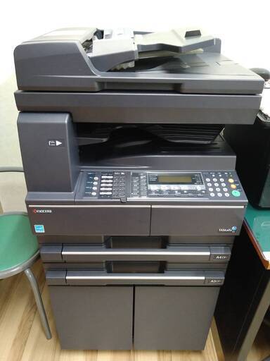 【お引渡し完了】京セラ　KYOCERA　モノクロコピー機　複合機　TASKalfa181