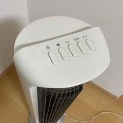 アイリスオーヤマ扇風機（縦型省スペースタイプ）の画像