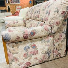 愛品館市原店】花柄2人掛けソファ