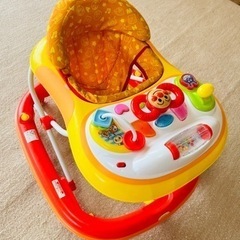 アンパンマン　歩行器　おしゃべりウォーカー