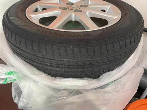 カローラアクシオ15インチ