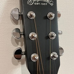 アコースティックギターの画像