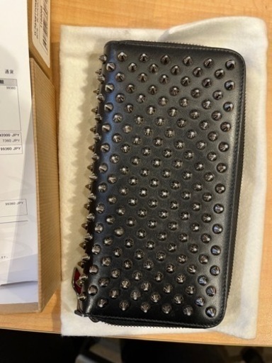 ルブタン 長財布※値下げしました～