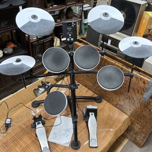 お買い得！ ローランド◆電子ドラムセット TD-1K+高品質ペダル+YAMAYAチェアー付き◆こちらまで取りに来て頂ける方♪