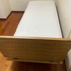 無印良品　セミシングルベッド