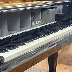 美品！コンディション良好！ピアノ カワイ(KAWAI RX3) 湿度管理もこれまで常に約６０％！ヨーロッパの伝統とカワイの技術が織りなす響き！の画像