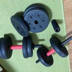 重さ調整可能　ダンベル