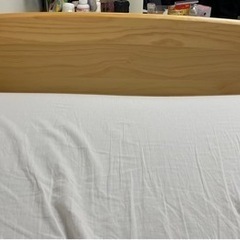 セミダブルベッドの画像