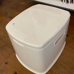 【無料、ほぼ新品】ポータプルトイレ