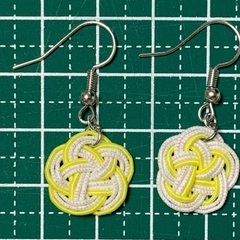 水引ピアス 梅結び 檸檬(レモン)色 ＊ハンドメイド＊の画像