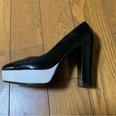 SLY パンプス Mサイズの画像