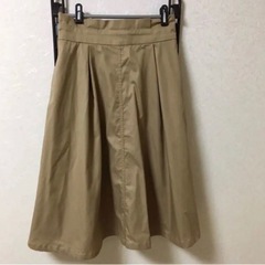 VIS  キャメルスカートの画像