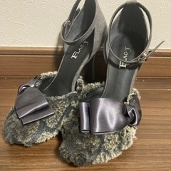 ハイヒール　パンプス　ファー付き