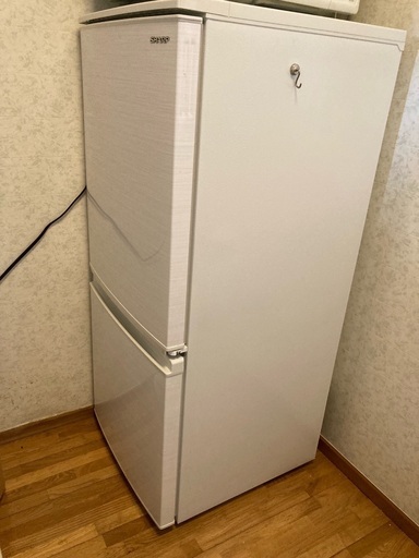 SHARP 137ℓノンフロン2ドア冷凍冷蔵庫 SJ-D14F-W　2020年製 