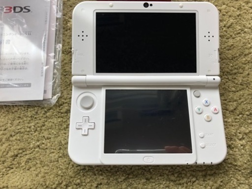 【美品】NEW 任天堂　3DS LL パールホワイト