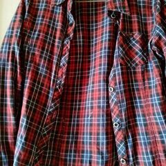 長袖シャツ　2枚セットの画像