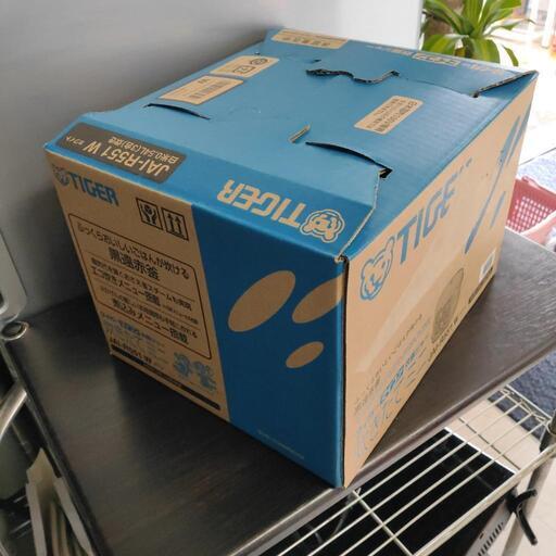 ■ほぼ未使用 TIGER タイガー 3合炊き炊飯器 JAI-R551W 2021年 ◎