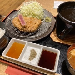 【平日休みの人募集！】暇つぶしのカフェでも☕️