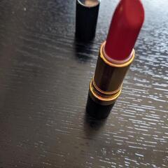 REVLON　104の画像