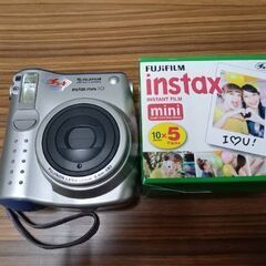 チェキ(フィルム付)お譲りします
