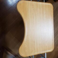 介護用にも!ベッド用テーブルの画像
