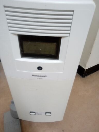 Panasonic　　LJーｓF５０A    蓄電池　　中古