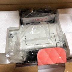 #6078 SINGER 電動ミシン Amity ホワイト SN20Aの画像