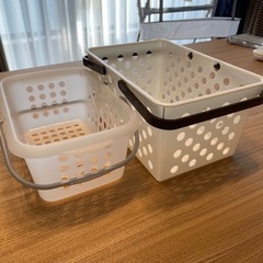 【引取者決定】ダイソー　持ち手付きバスケット2個セット