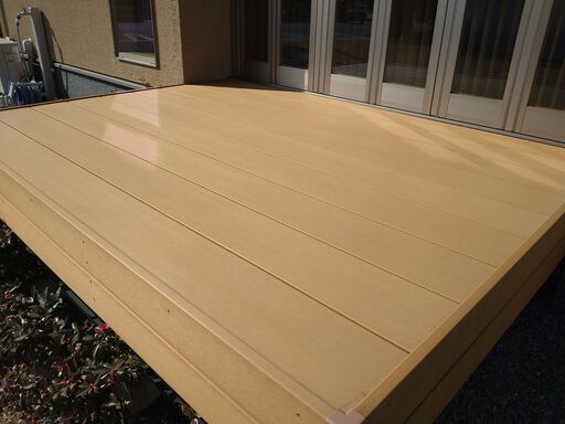 《お引渡し完了》ウッドデッキ　三協　ひとと木2(横貼)　《引取限定》