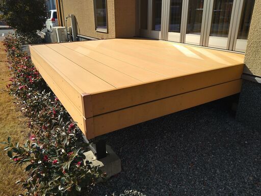 《お引渡し完了》ウッドデッキ　三協　ひとと木2(横貼)　《引取限定》