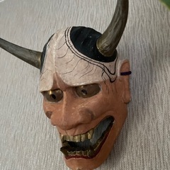 木彫り般若お面の画像
