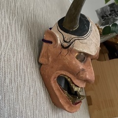 木彫り般若お面の画像