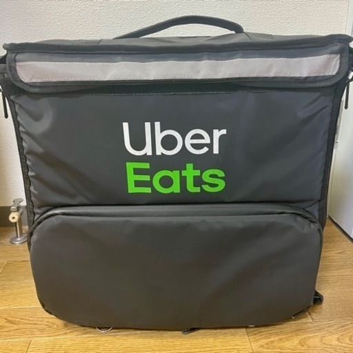 Uber Eats 配達バッグ