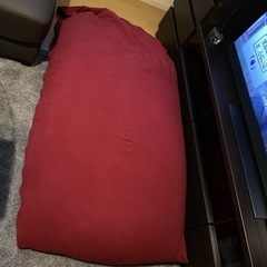 ヨギボーマックス　赤
