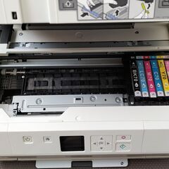 譲渡先決定！廃インク吸収パッドの限界エラーのジャンク品EP-706A（エプソンプリンタ）はいかがでしょうか？　もし、遊んでみたいと思う方に差し上げます。の画像