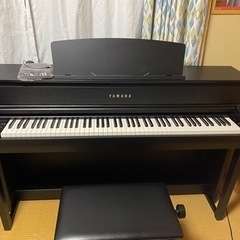 ヤマハ　電子ピアノ　CLP 675B  クラビノーバ　中古２７万円で購入☆