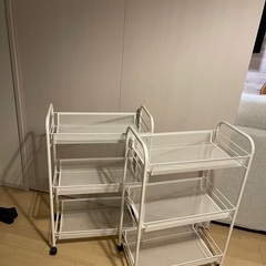 ラック☆本日取りに来ていただける方、最優先☆の画像