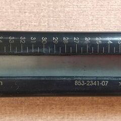 【値下げ2000円にしました】THULEｽｸｴｱ・バー120㎝(ﾙｰﾌｷｬﾘｱのバー）未使用の画像