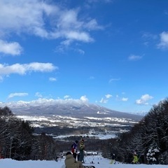 3月休日スノボに行きたいです！