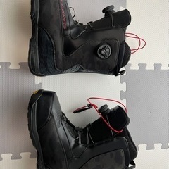 スノーボードブーツの画像